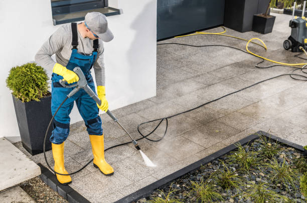 Best Commercial Building Pressure Washing  in Firthcliffe, NY